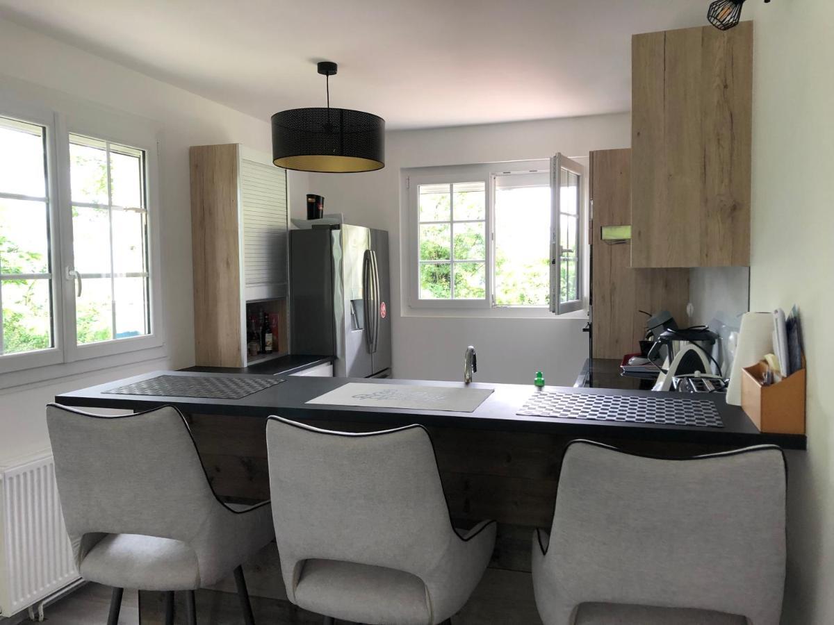 Vila Maison De Lilie Chindrieux Exteriér fotografie